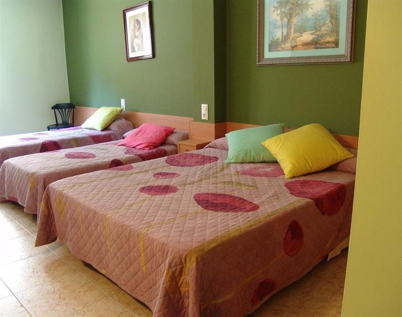 Hotel Pinxo سانتا كولوما دي فارنرس المظهر الخارجي الصورة